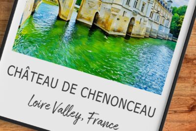Château de Chenonceau over river, Loire Valley, France.